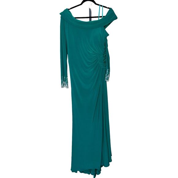 NWT MAC DUGGAL 12231 Emerald Beaded Cuff Drop Shoulder Faux Wrap Gown Women’s - Picture 2 of 12